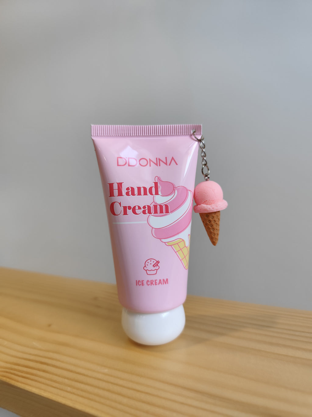 Crème mains fraise Ice Cream - D'donna - 50 ml