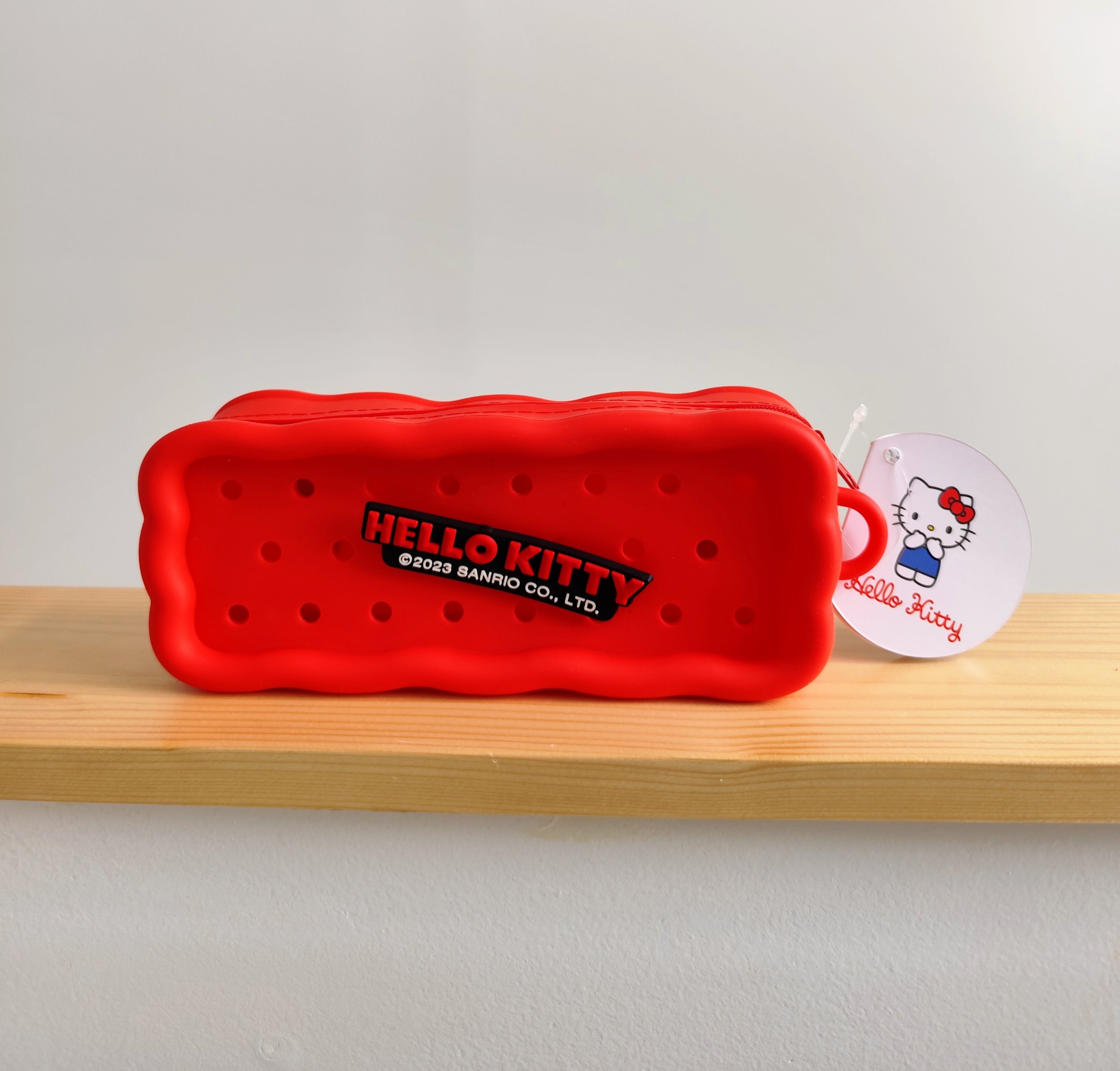 Trousse en silicone Hello Kitty multi-usages avec charms