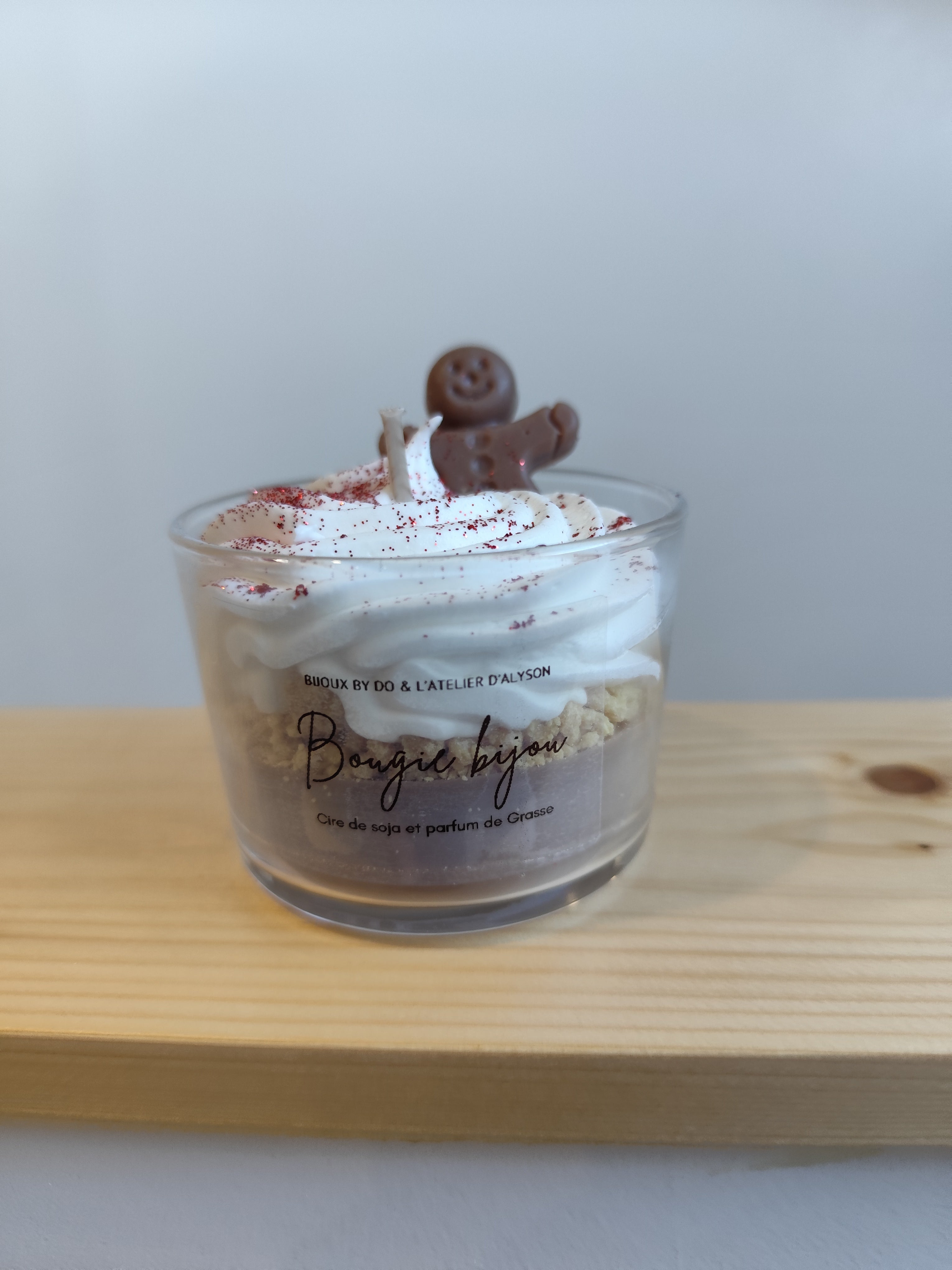 Bougies gourmandes avec bijou caché – L'atelier d'Alyson - Quantité limitée 🤫