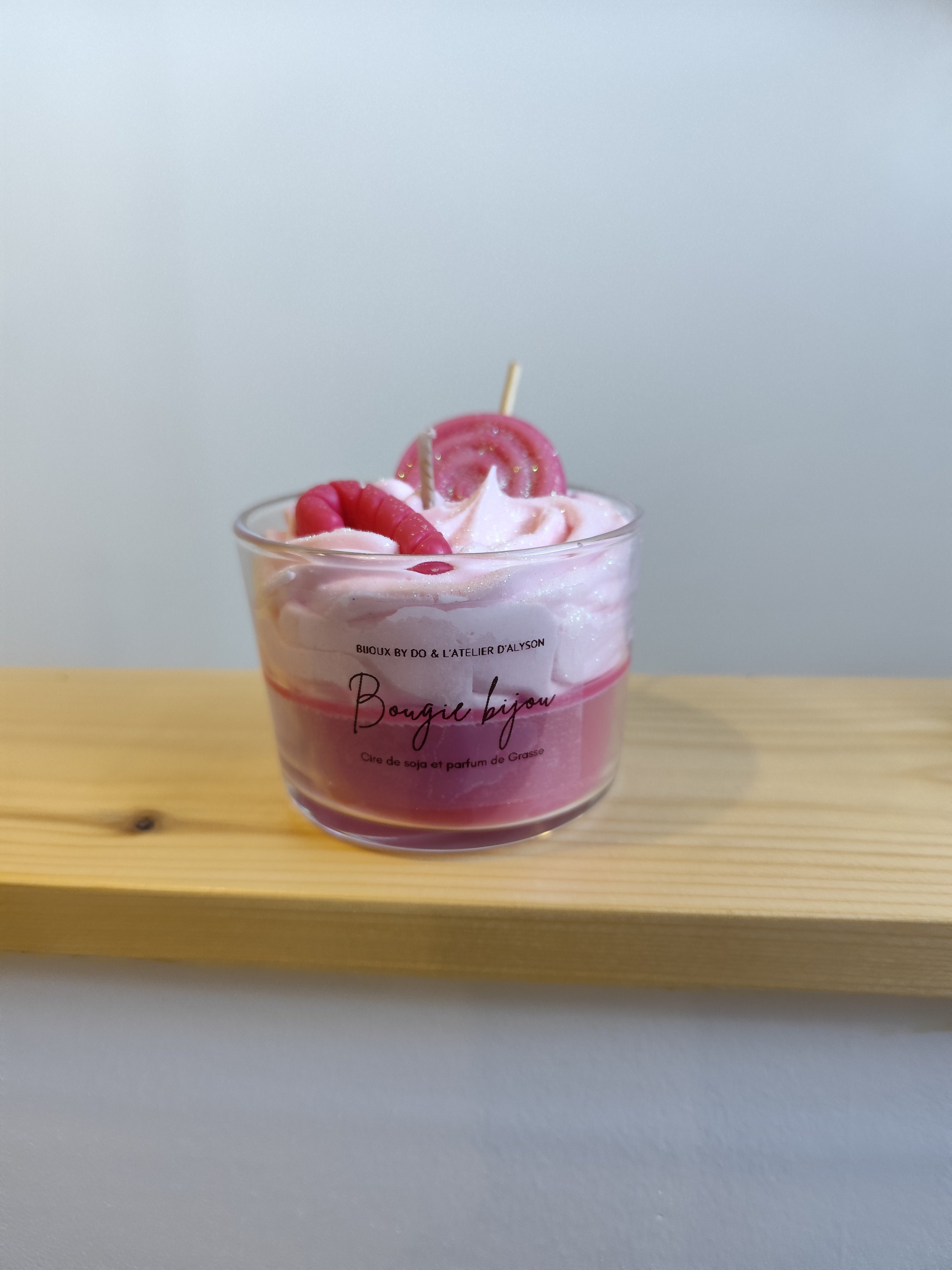 Bougies gourmandes avec bijou caché – L'atelier d'Alyson - Quantité limitée 🤫